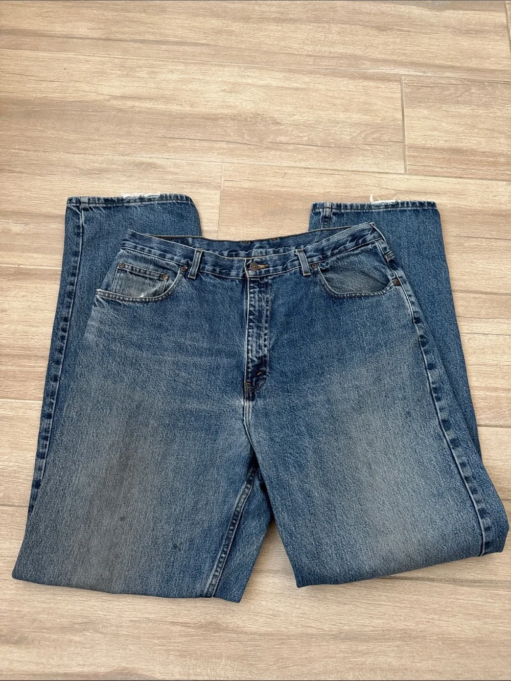 Arizona Jean Company Brown Tag Men's Tall Loose Fit Mid Wash Denim Jeans